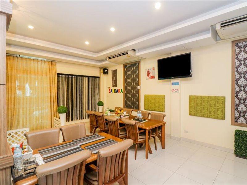 Oyo 146 Rivana Boutique By Sandara Pattaya Zewnętrze zdjęcie
