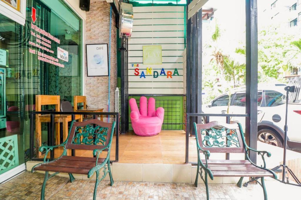 Oyo 146 Rivana Boutique By Sandara Pattaya Zewnętrze zdjęcie