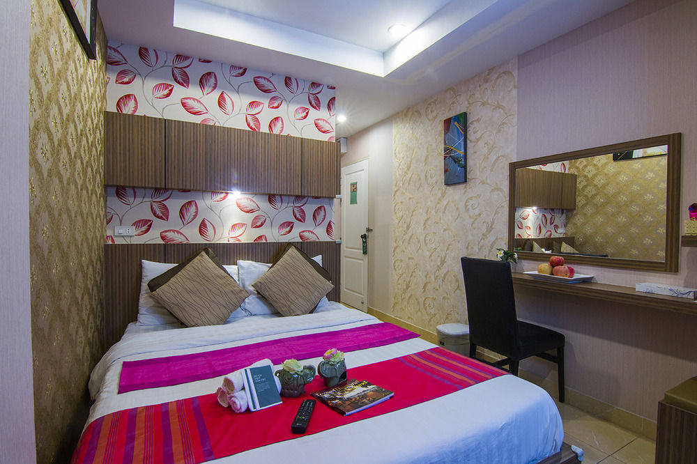 Oyo 146 Rivana Boutique By Sandara Pattaya Zewnętrze zdjęcie